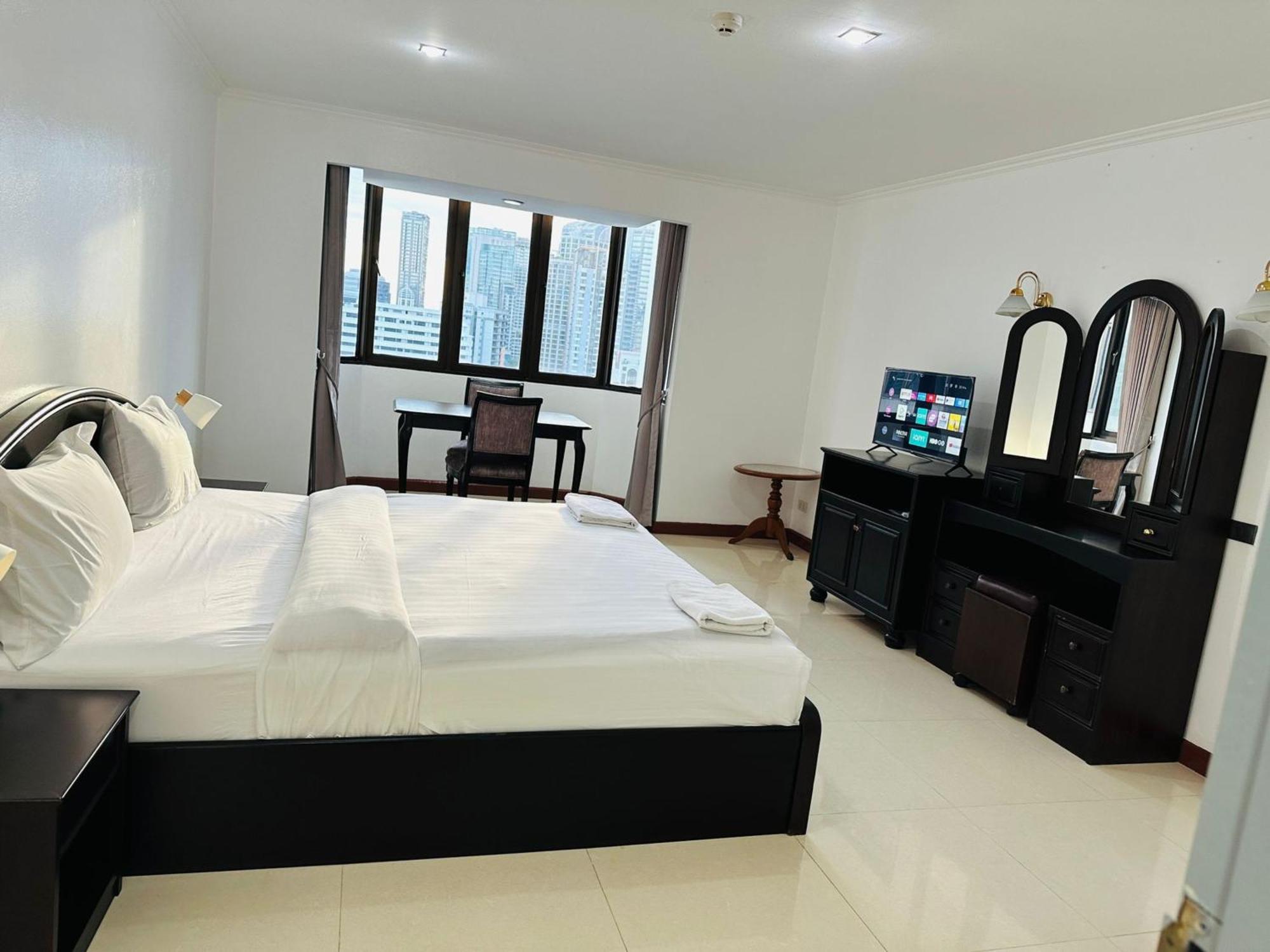 Omni Tower Sukhumvit Nana Direct Hotel กรุงเทพมหานคร ภายนอก รูปภาพ