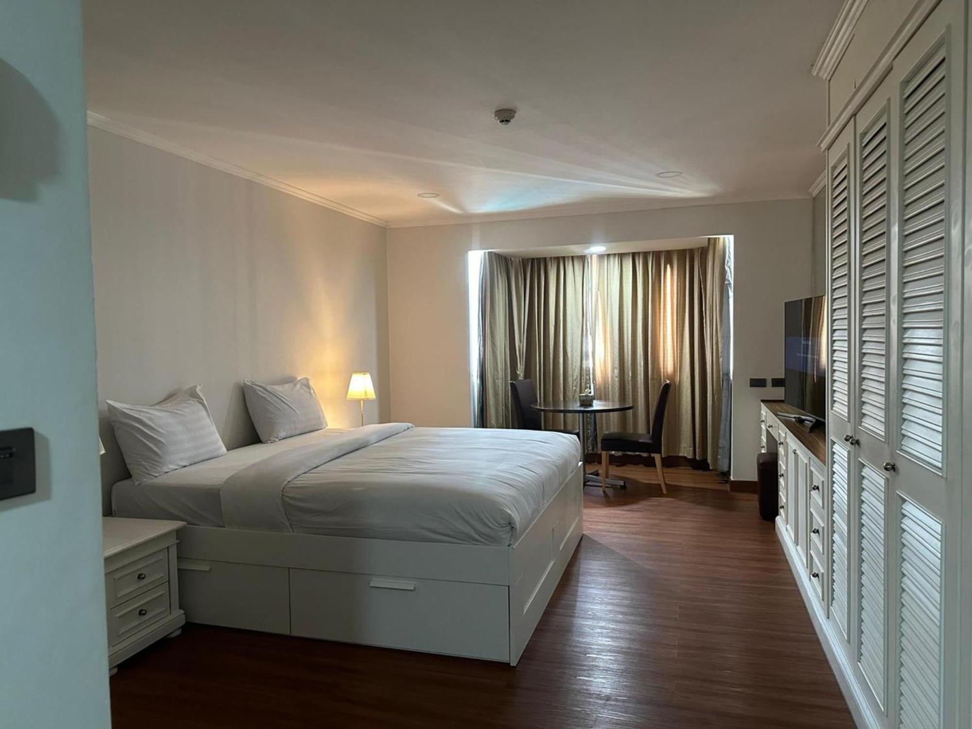 Omni Tower Sukhumvit Nana Direct Hotel กรุงเทพมหานคร ภายนอก รูปภาพ